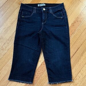 Democracy Women's Midnight Blue Capri / Cropped Jeans